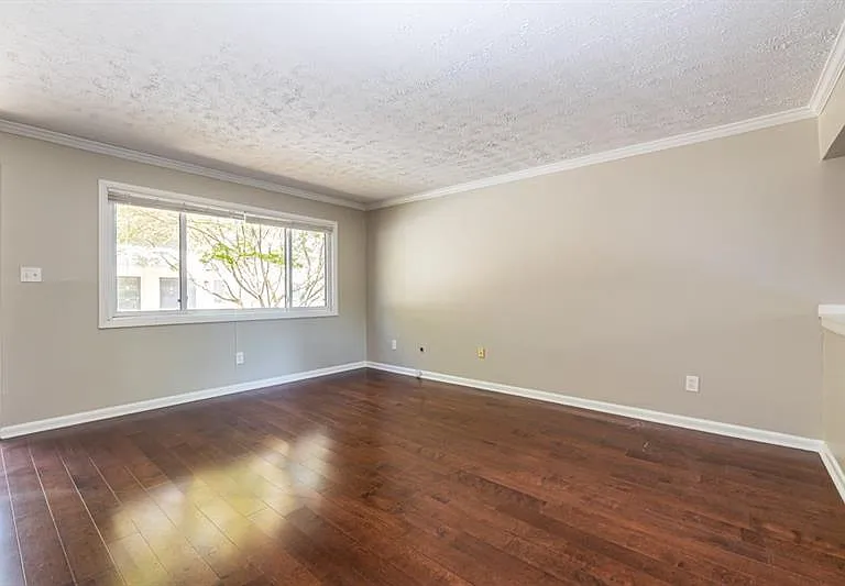 120 Biscayne Dr NW #B10 — Photo 19