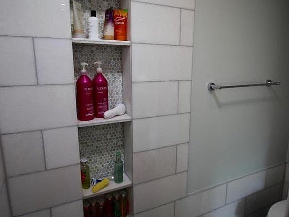 2nd image of 2521 Williams Dr