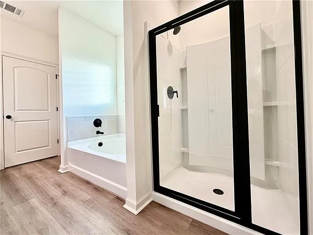 44236 Joe Louis Dr — Photo 11
