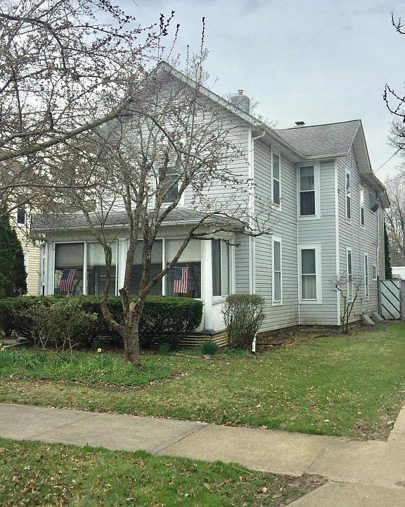 2nd image of 45 Linden Ave