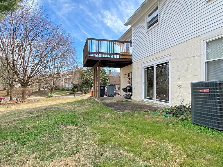 7504 Oxon Hill Rd — Photo 30