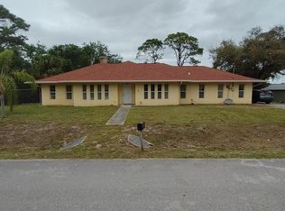 2002 Avienda Ave, Fort Pierce, FL 34946