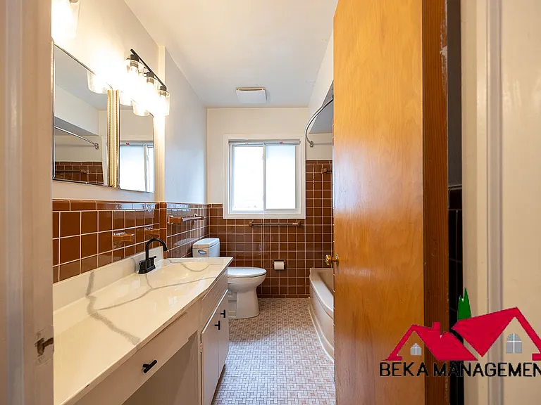 1611 Hazel St — Photo 10
