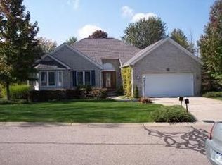 3696 Wedgewood Dr, Lapeer, MI