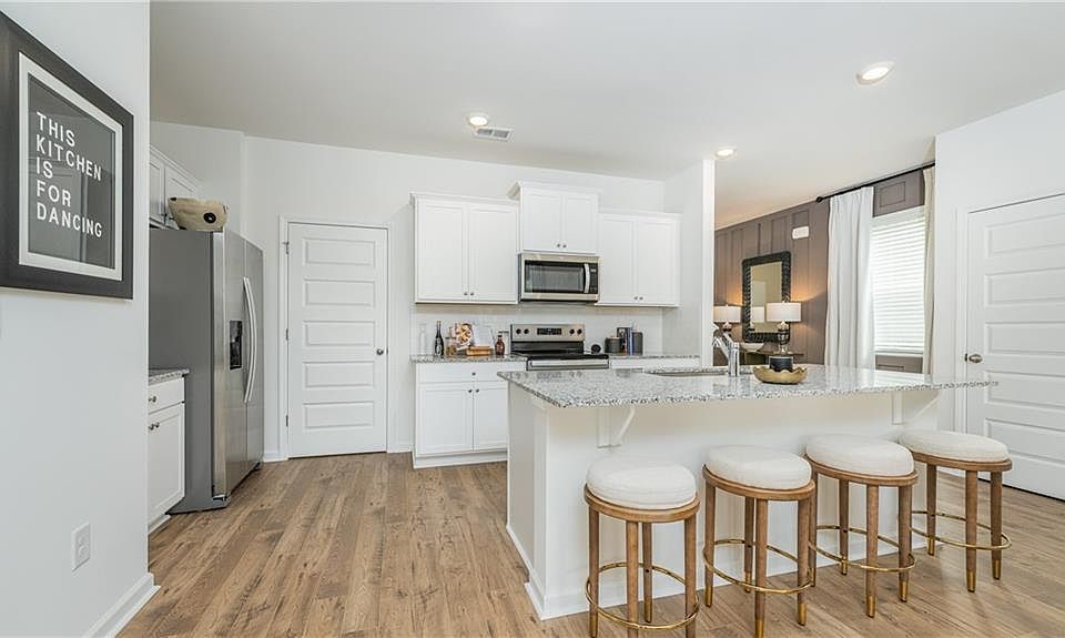 1st image of 5451 Baybrook Cir