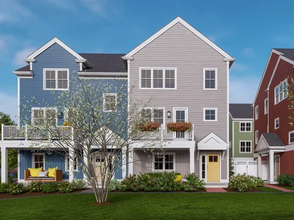 643 Church St #1-2, Raynham, MA 02767