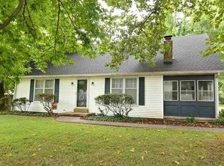 7477 Oaklawn Dr, Newburgh, IN