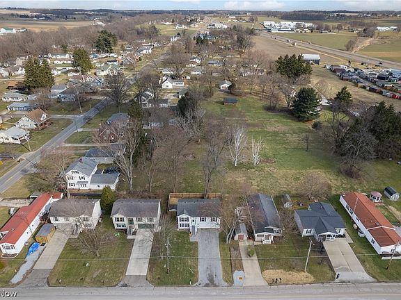 2nd image of 43 S Cochran St