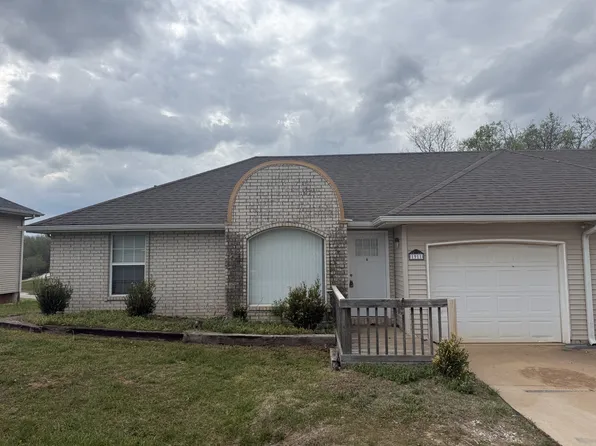 1911 S 18th Ave, Ozark, MO 65721