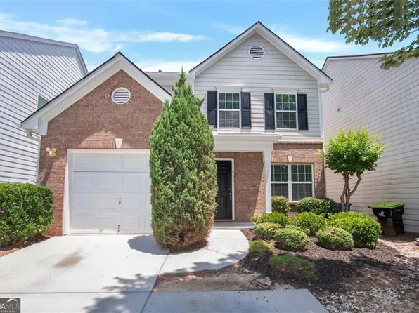 9441 Lakeview Rd, Union City, GA 30291