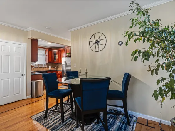 130-12 178th Street image 5 of 33