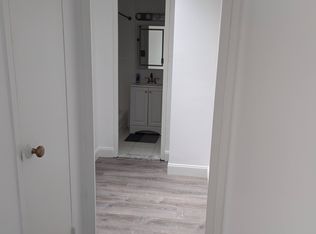 10-2R Huron Ave #2R, Jersey City, NJ 07306