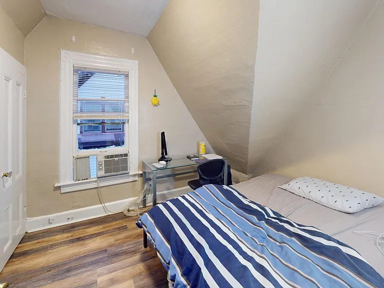 23 Clarke St #3 — Photo 7