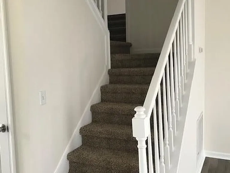1432 Hilltop Dr — Photo 18