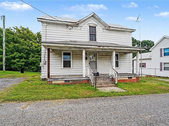 2nd image of 308 Bristol St
