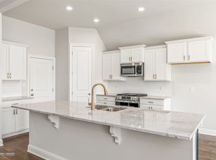 330 Prien Lake Loop, Bossier City, LA 71111