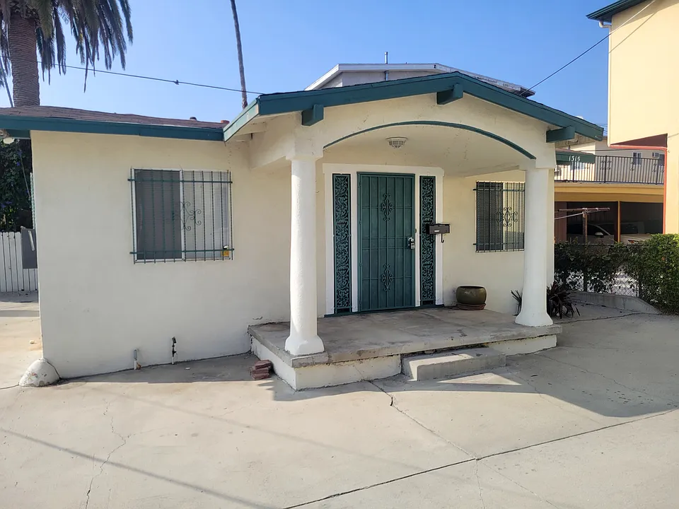1313 N Mariposa Ave #1315