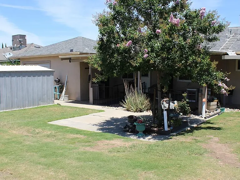 2107 Rose Marie Dr — Photo 4
