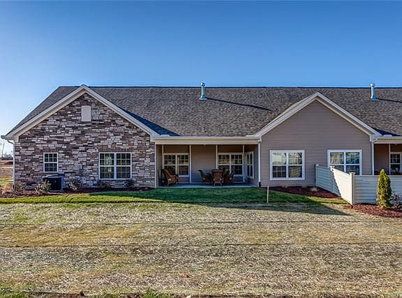 3rd image of 2426 Bridgeway Lot 16