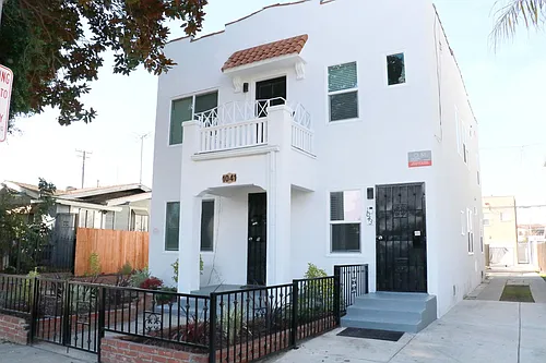 1041 Dawson Ave Photo 1