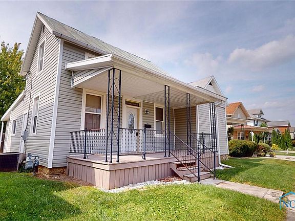 2nd image of 136 Schonhardt St