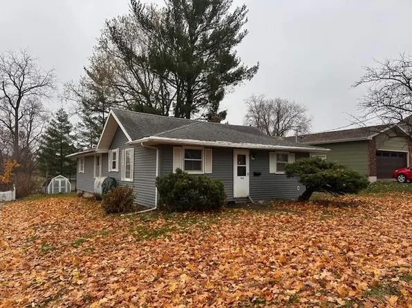 725 Jefferson St, Platteville, WI 53818