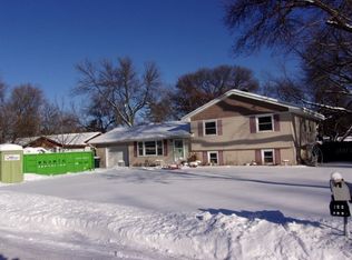 625 110th Ave NE, Blaine, MN 55434