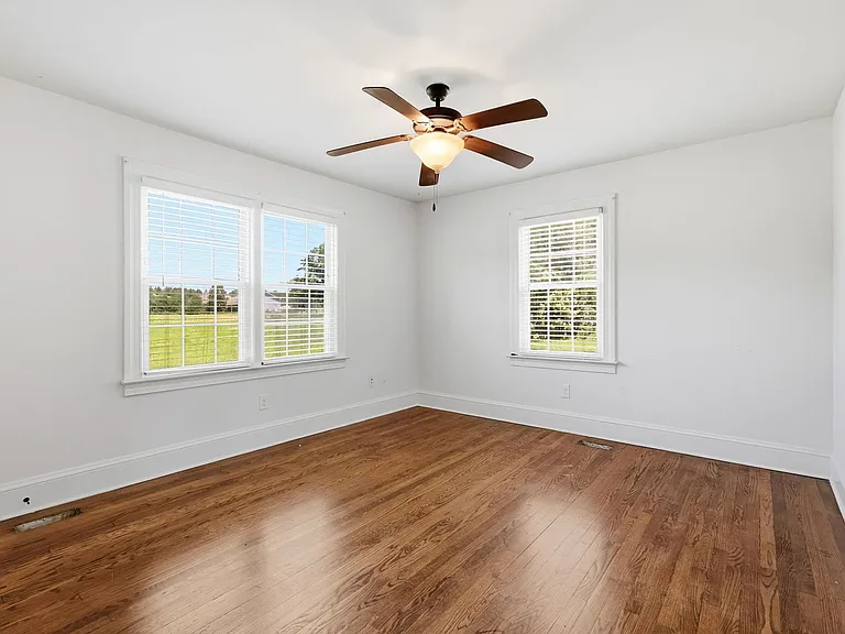 4212 Old US Highway 421 — Photo 17