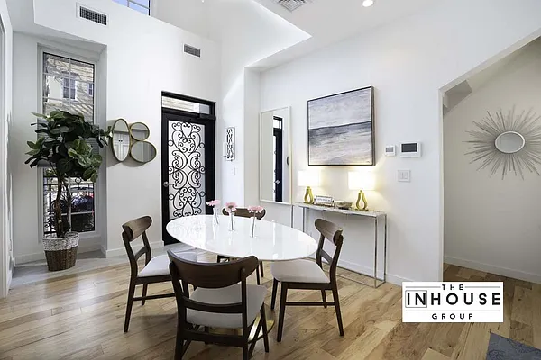 Sold by The In House Group | media 2