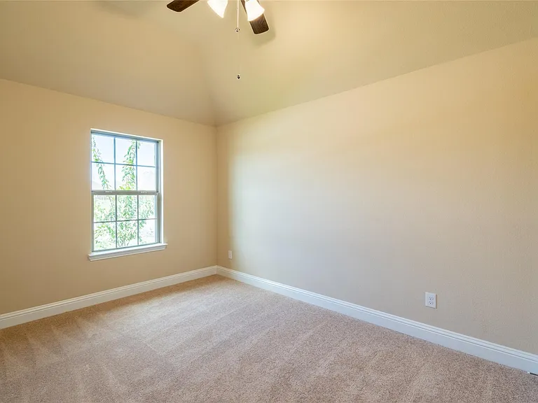 3014 Bobcat Dr — Photo 7