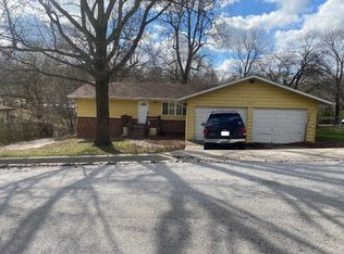 1301 S 5th Ave, Ozark, MO 65721