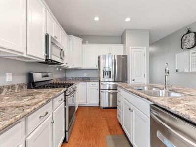646 Black Hawk Dr, Marysville, OH, 43040