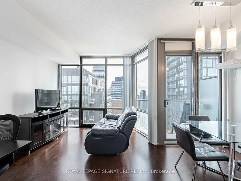 832 Bay St #3307 — Photo 13