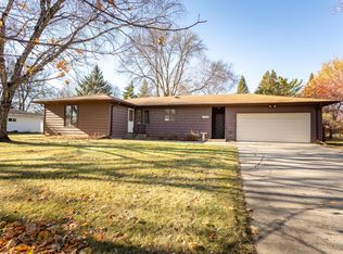 1004 Maple St, Alexandria, MN 56308