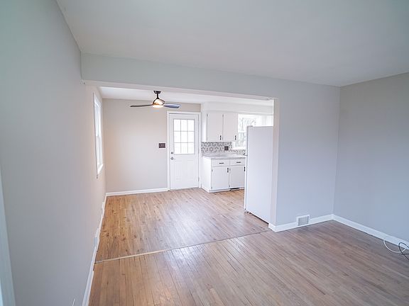 5th image of 3353 Wilson St #3353