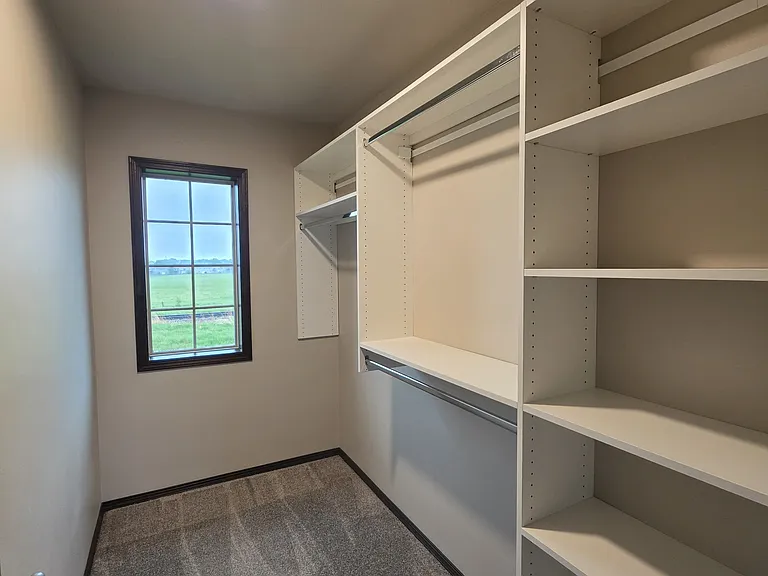 2542 E Meadowside Pl — Photo 10