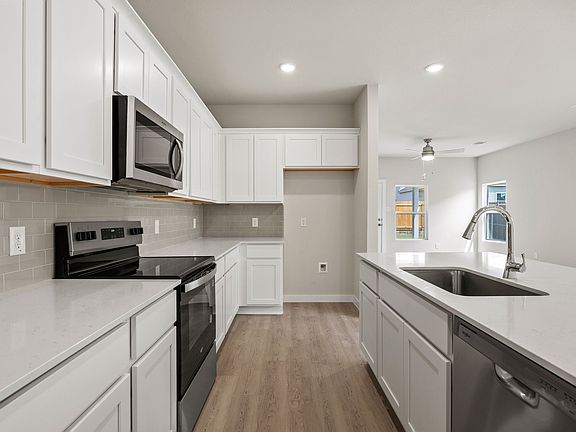7th image of this home