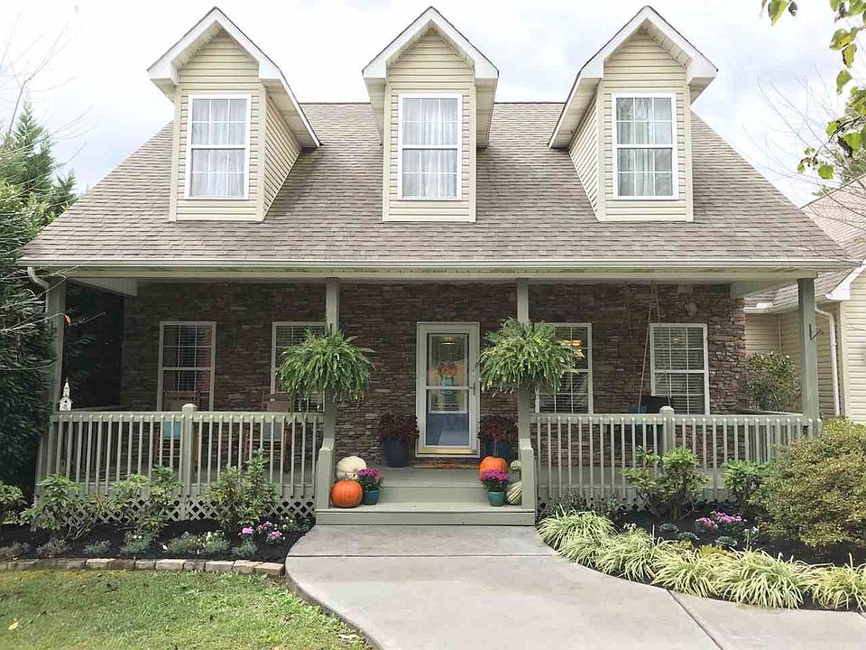 1st image of 169 Sunny Dale Ln