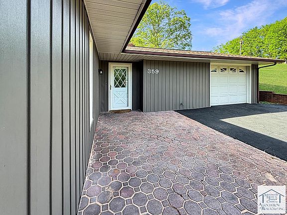 4th image of 359 Seminole Dr