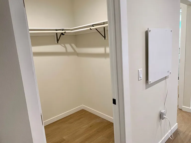 Maple Dr Apartments — Photo 7