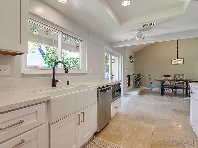 13563 Longfellow Ln — Photo 20
