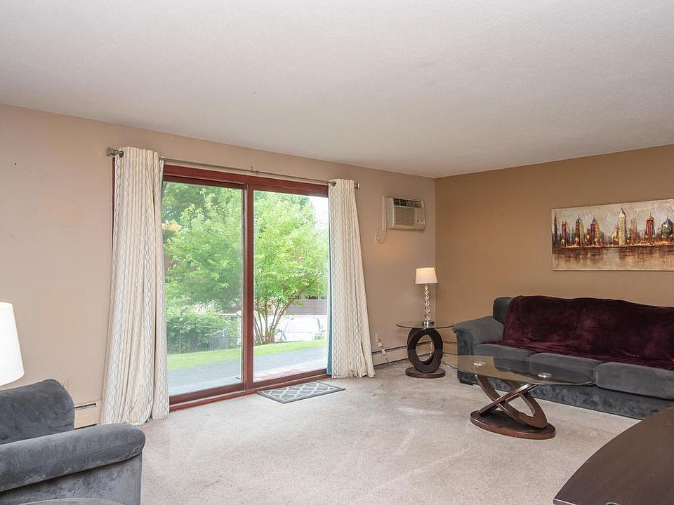 1st image of 255 Westview Dr APT 103