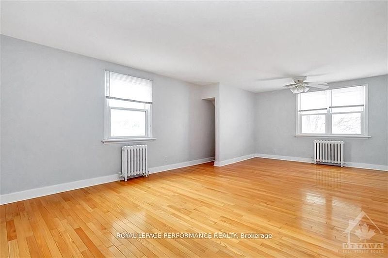Ottawa House for rent - 4 Bedrooms — photo 15