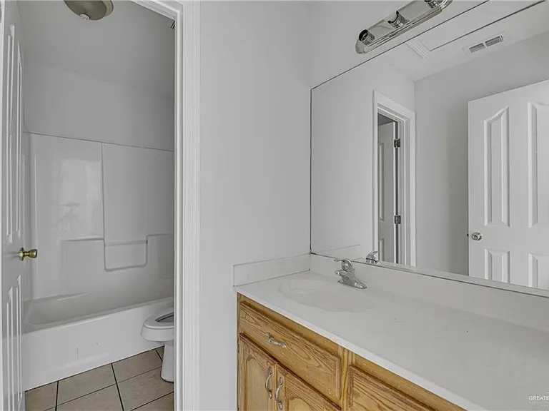 712 Agate St #3 — Photo 13