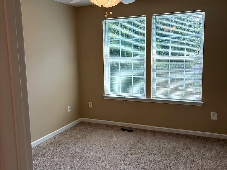 23110 Foxglove Way — Photo 14
