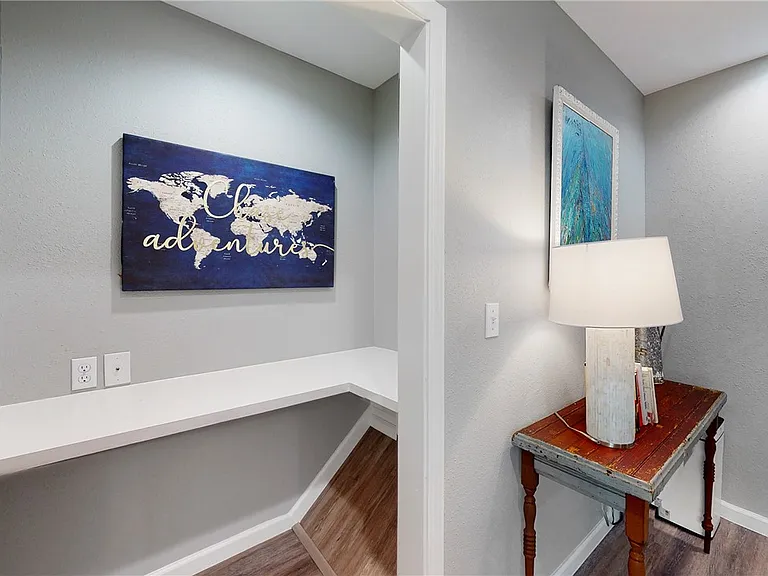 513 Boyett St #2 — Photo 12