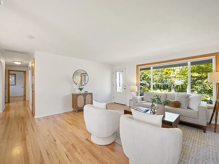 12320 SW Tremont St — Photo 6