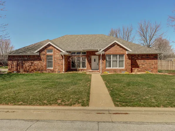 4622 S Forest Avenue, Springfield, MO 65810