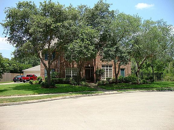 2nd image of 4523 Village Corner Dr