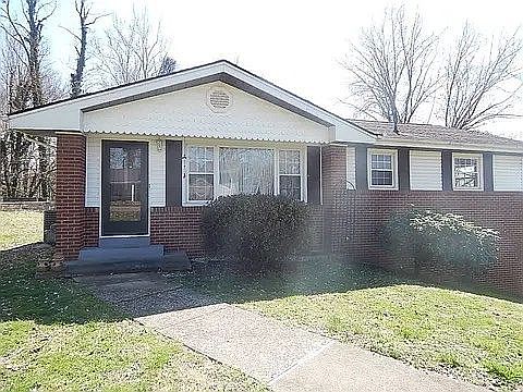 3rd image of 648 Hillsdale Dr